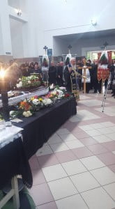 21686186_495923600768639_4086728541945030634_n